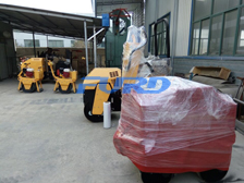 福瑞得機(jī)械座駕壓路機(jī)、手扶壓路機(jī)及時(shí)包裝發(fā)貨