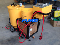 福瑞得機械60升灌縫機，路面專用密封膠準備發(fā)貨